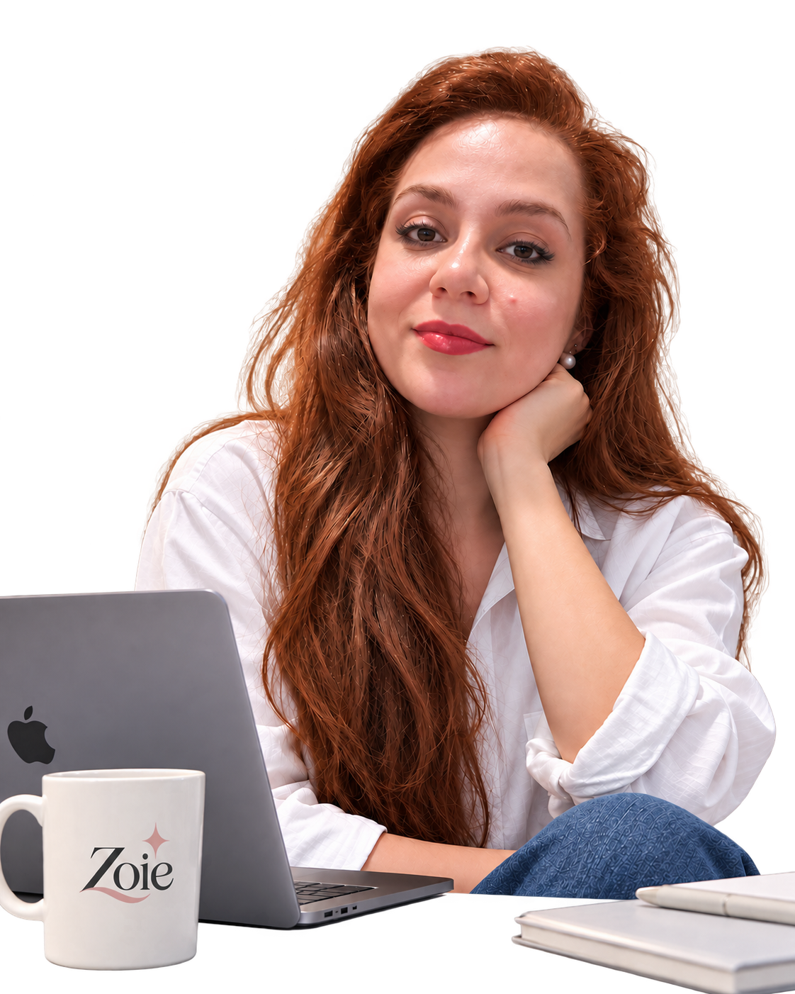 Zoha Sobhani with her laptop and Zoie mug